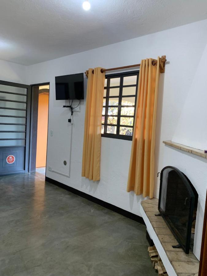 Casa Da Ines Exclusiva Para 01 Ou 02 Casais Ou Familia มงชิแวร์จิ ภายนอก รูปภาพ